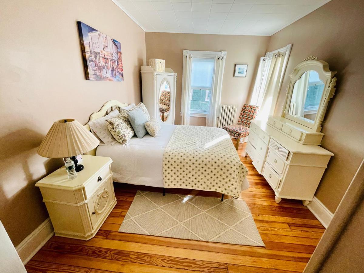 Delightful 2Br Apartment With Balcony - 15 Min From Mohegan Sun- Foxwoods Casinos & Mystic New London Exteriér fotografie