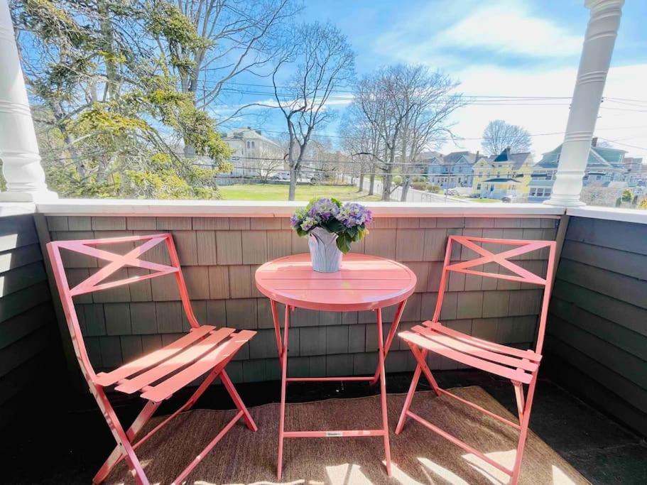 Delightful 2Br Apartment With Balcony - 15 Min From Mohegan Sun- Foxwoods Casinos & Mystic New London Exteriér fotografie